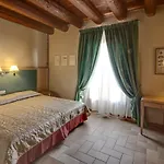 Апарт-отель Diamantina 3*