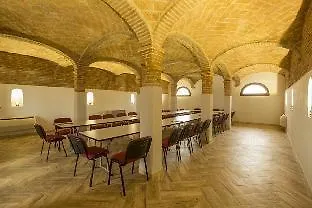 迪亚曼蒂纳公寓酒店